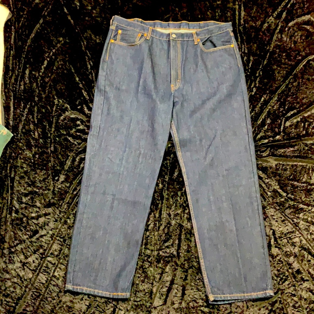 Levi’s premium 550 relax fit jeans color rents waterless size 42 x 32 pre-owned